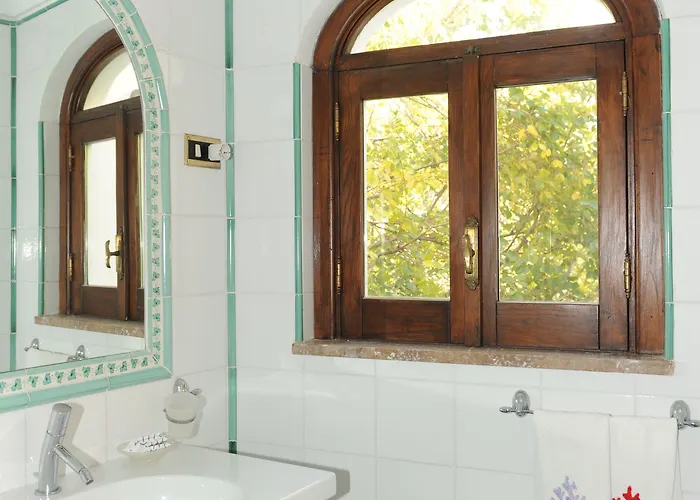 Dimora Fornillo Готель 3*