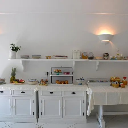 Dimora Fornillo Hotel 3*