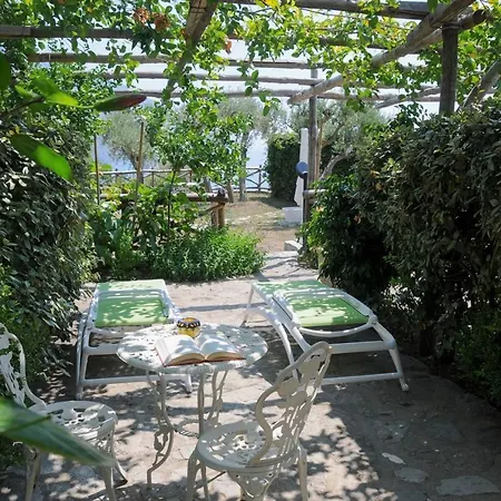 Dimora Fornillo Hotel 3*