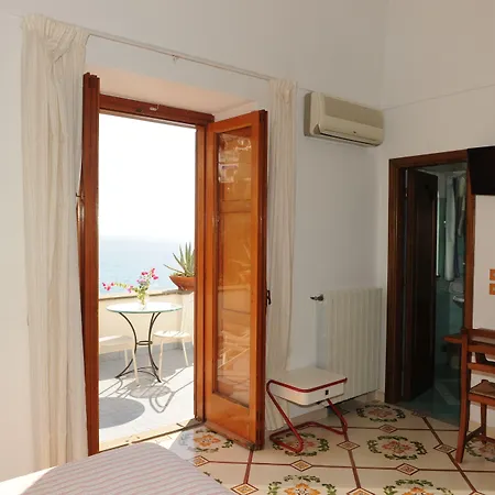 Dimora Fornillo Hotel