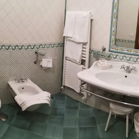 Dimora Fornillo Готель 3*