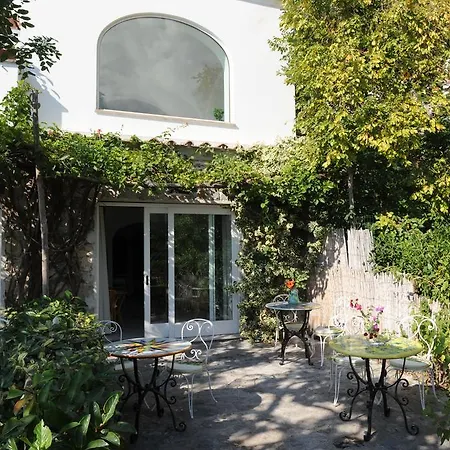 Dimora Fornillo Hotel