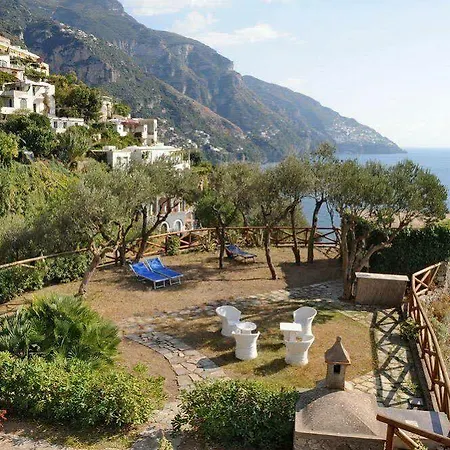 Hotel Dimora Fornillo 3*