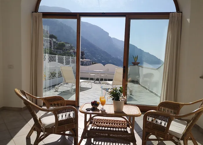 Hotel Dimora Fornillo 3*